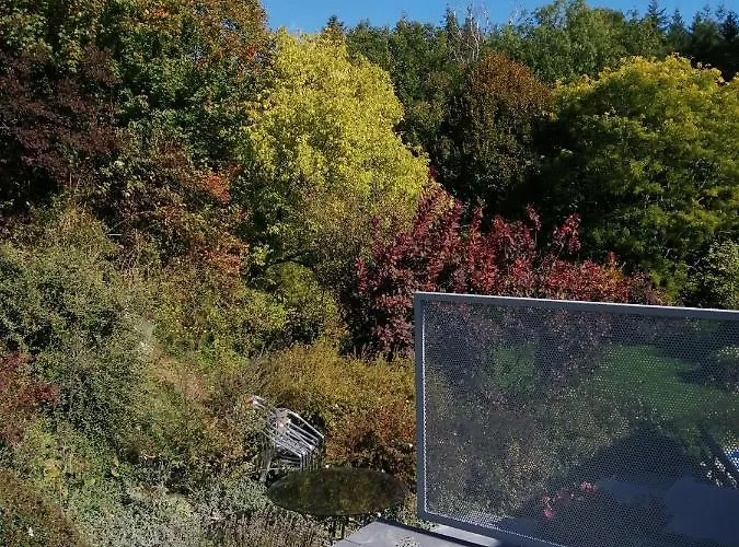 Tiny Stone * Maredret